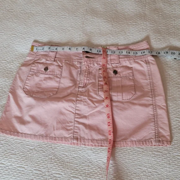 American Eagle Outfitters Woman's Skirt Size 8 Pink 4 Pockets Light Used 1 time - Picture 9 of 10